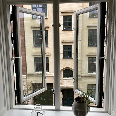 400 M From Metro Modern Cozy * Kopenhaga