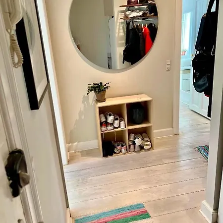 400 M From Metro Modern Cozy Apartmán *
